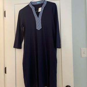 JM McLaughlin l. Size M. Runs large
- Never worn